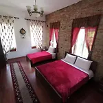 Domus Κορυτσά