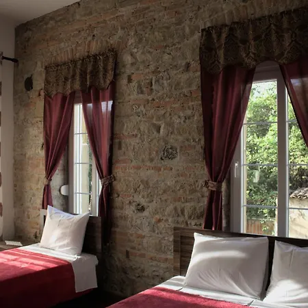 Domus Hotel Korce