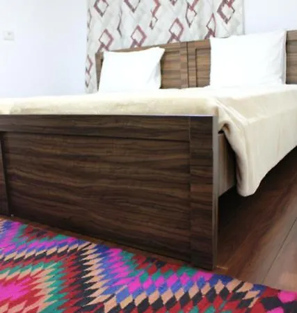Hotel Domus Korce